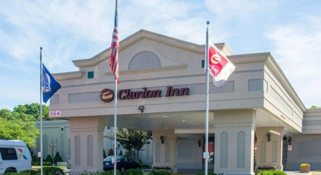Номер Standard Clarion Inn Fredericksburg North
