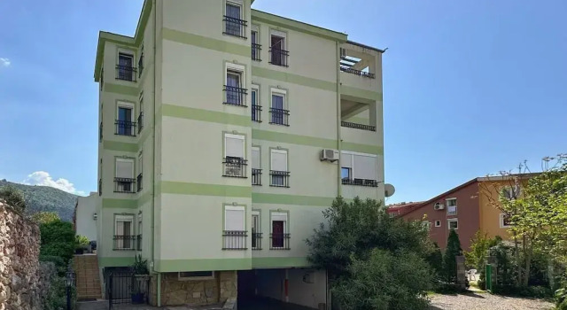 Club House Apartment with Garden and Pool, Забронировать Апартаменты/квартира Апартаменты Старого города Будвы - Будванская ривьера, Апартаменты/квартира