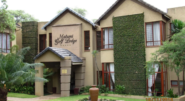 Matumi Golf Lodge, Забронировать Отель «постель и завтрак» Бизнес-отели Мбомбела, 4* 5*