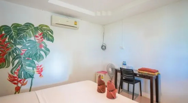 Номер Standard с частичным видом на море Phi Phi Cozy Seafront Resort