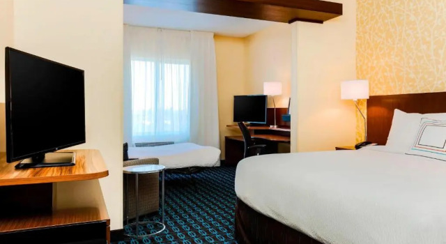 Люкс Fairfield Inn & Suites by Marriott Pecos