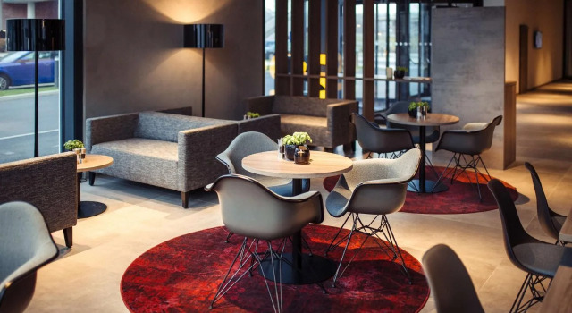 Rainers 21, Book Hotel  