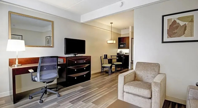 Люкс Holiday Inn Windsor - Ambassador Bridge by IHG