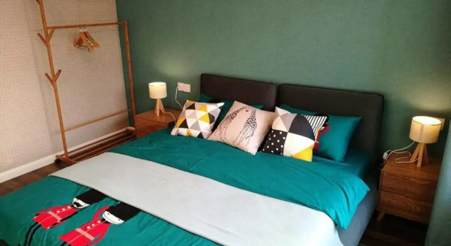 Апартаменты Henan Luoyang·Wangfujing Department Store· Locals Apartment 00129770