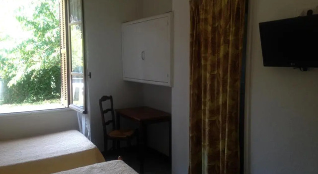 Двухместный номер Standard с видом на сад Hotel Les Calanques