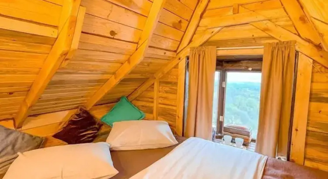 The Hobbit House, Varaa Hotelli Hotellit Marmara-alue pysäköinnillä, Pysäköinti
