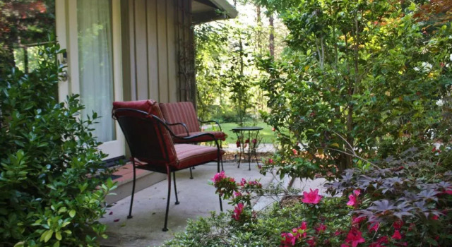 Номер Standard The Inn at Shasta Lake
