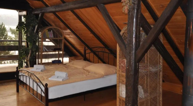Motel Charlie, Reservar Motel Motéis em Hradec Kralove, Motel