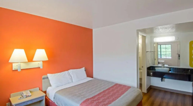 Двухместный номер Standard Motel 6-Redding, CA - South