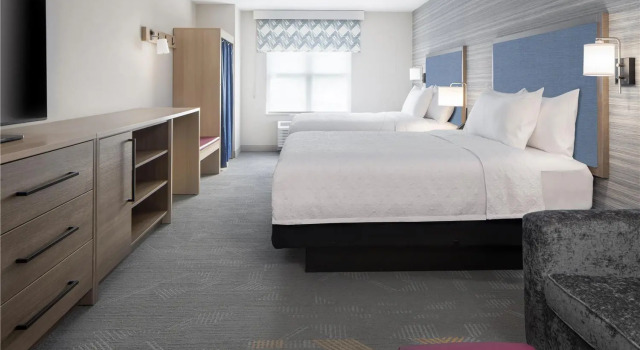 Четырёхместный люкс Home2 Suites By Hilton Kittery