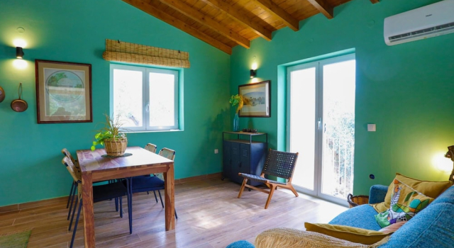 Bibi - Danilia Cottages, Book Vacation Home Hotels in Paxoi with a Pool, Swimming Pool