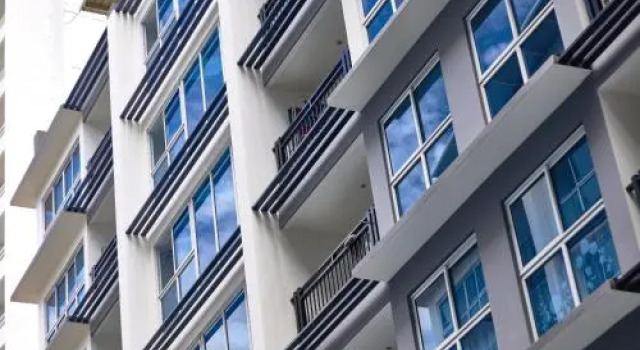 Avenue City Center by Fantasea Beach, Забронировать Апартаменты/квартира Отели Центральной Паттайя с парковкой, рядом с Музей Рипли, Парковка