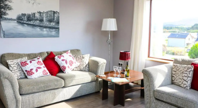 High View, Book Hotel Hotels in Kerry with Parking, Parking