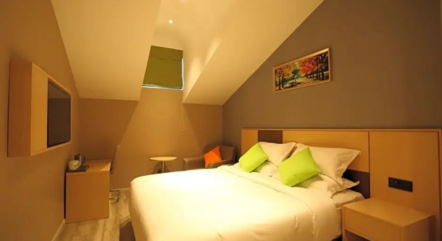 Двухместный номер Standard ibis Styles Nanchang Red Valley