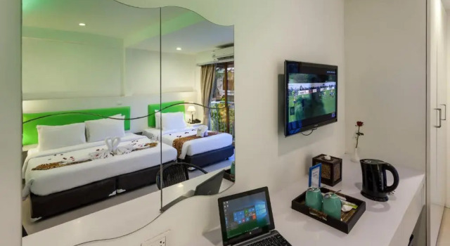 Двухместный номер Deluxe Citin Armoni Patong Hotel by Compass Hospitality - Newly Renovated