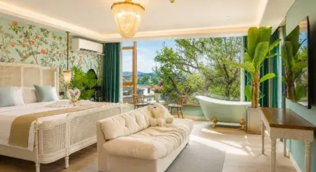 Люкс Redding Garden Homestay (Sunac Tourism Resort)