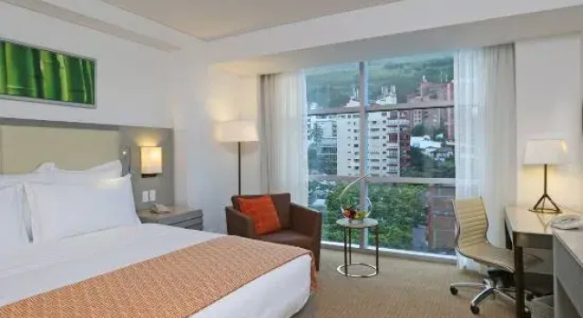 Standard szoba Cali Marriott Hotel