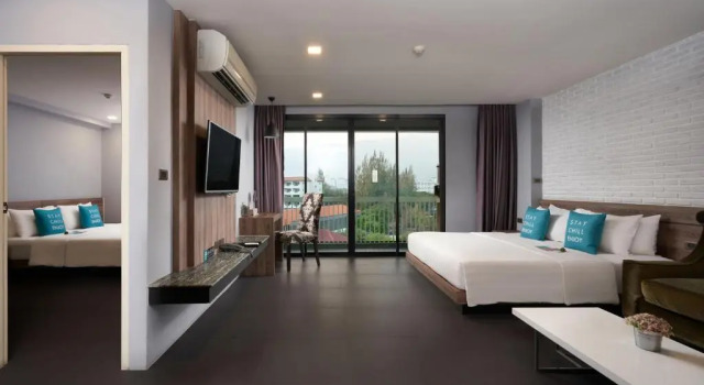 Люкс семейный с 2 комнатами с видом на горы Cross Vibe Chiang Mai Decem, Nimman
