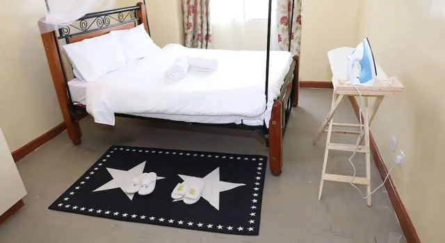 Ramon Cozy Maisonette, Varaa Hotelli Hotellit Embakasi pysäköinnillä, Pysäköinti