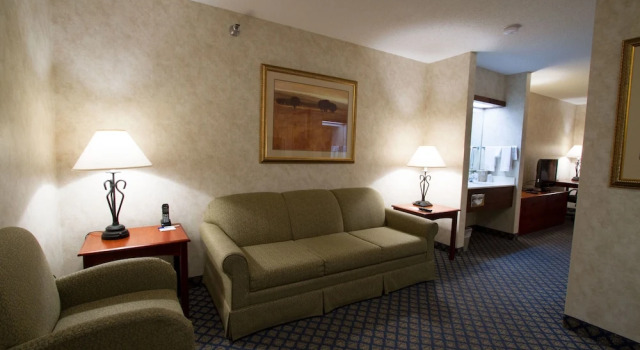 Люкс Deluxe Miles City Hotel
