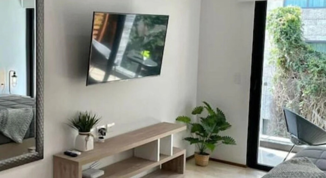 Двухместная студия Deluxe с балконом Apartments near 5th Avenue with Rooftop Ocean View