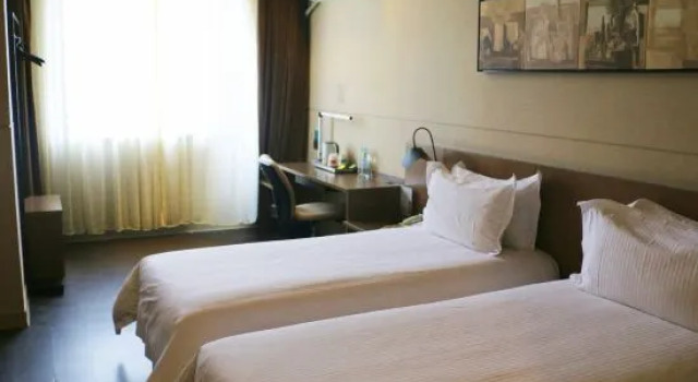 Семейный номер Standard Jin Jiang Inn ShangHai HongQiao Station