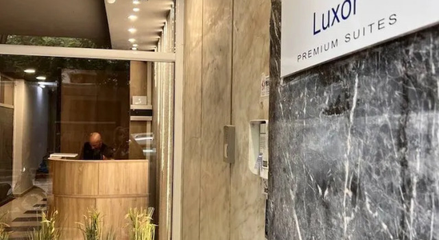 Luxor Suites Venizelou
