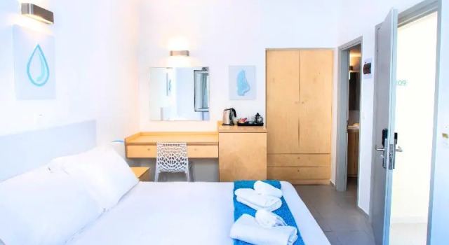 Двухместный номер Standard с балконом и с видом на сад Elounda Garden Suites Heated Pool