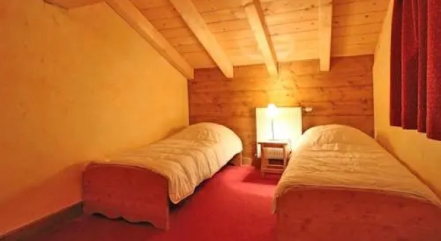 Apartment Les chalets du valai 1, Boek Appartement Montvalezan Rhone-Alpen., in de buurt van Eucherts Express-skilift