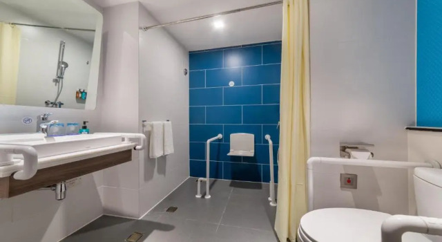 Номер Standard Holiday Inn Express Ningbo City Center by IHG