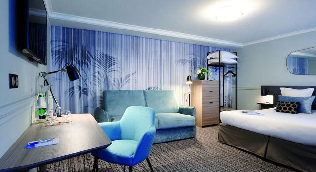 Четырёхместный номер Comfort Hotel Vacances Bleues Provinces Opera