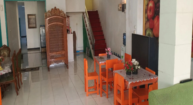 OYO 2611 Hotel Krui Syariah, Rezerwuj Hotel Krui Sumatra