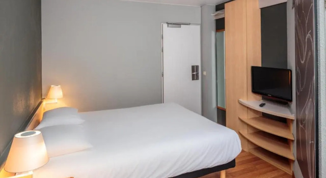 Двухместный номер Standard Ibis Brussels City Centre