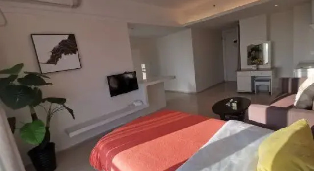 Люкс Comfort Hongshuwanpan Holiday Hotel