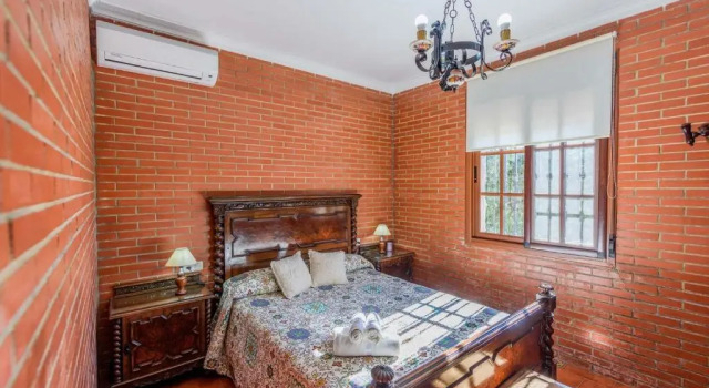 Casa Barrera El Gastor by Ruralidays