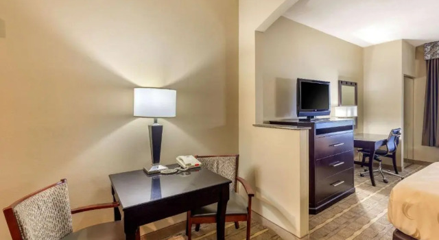 Номер Standard Quality Inn & Suites Durant