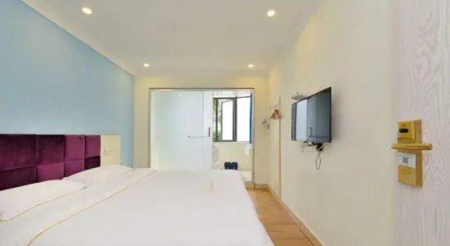 Weike Express Hotel (Shenzhen Airport Hourui Metro Station), Rezerwuj Hotel Hotele w Shenzhen z parkingiem, Parking