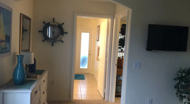 Gorgeous 4 Bed Home with Private Pool and Gamesroom in Disney Area (TR562DD)