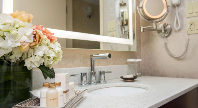 Двухместный номер Standard Best Western Premier Chateau Granville Hotel & Suites & Conference Centre