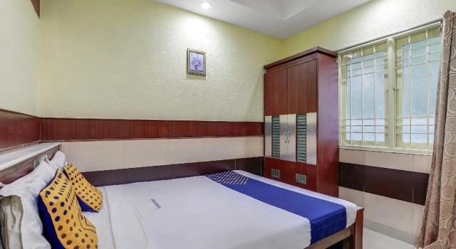 SPOT ON 77468 Kunkumam Residency, Забронировать Отель Отели штата Тамилнада 3 звезды, 3*