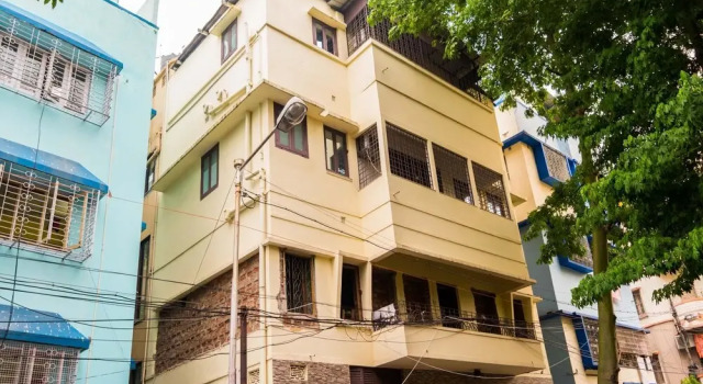 OYO 6644 Rittika Mansion, Prenota Hotel Calcutta 