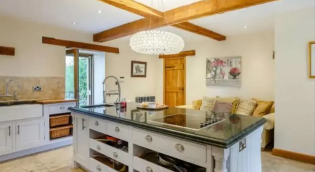 5-bed Retreat, Sleeps 12 in Harrogate With Hot Tub, Rezervasyon Tatil Evi Merseyside villalar, Villa