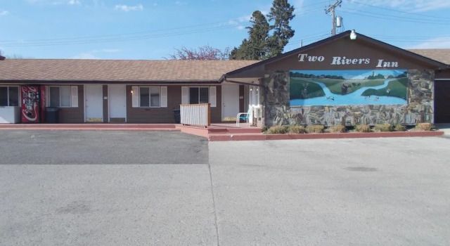 Two Rivers Inn West, Брондау Мини-қонақ үй Jamestown Солтүстік Дакота