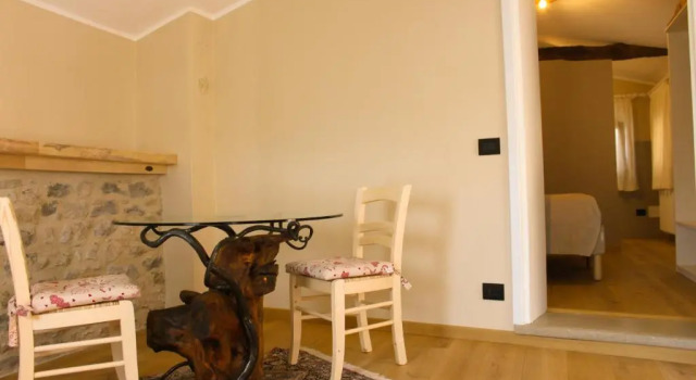 Gai De Sora Bio charming B&B, Забронировать Гостевой дом Отели Мьяне с парковкой, Парковка