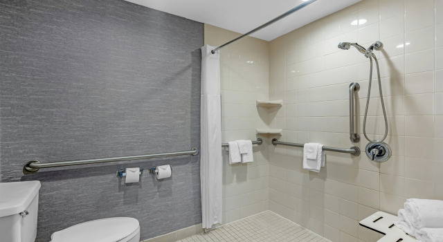 Двухместный люкс Best Western Plus Fresno Airport Hotel