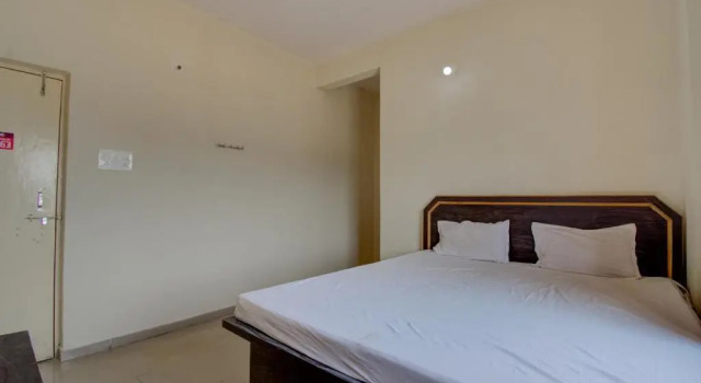 Spot On Ashoka Tourist Home, Rezerwuj Hotel Edappally Nowe Delhi