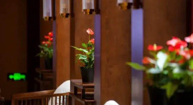 Xinchang Big Buddha Temple Fanyin Hotel, Забронировать Отель Отели Синьчан 4 звезды, 4*