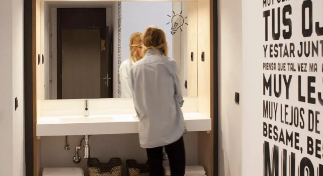 Кровать в общем номере (женский номер) Toc Hostel Sevilla