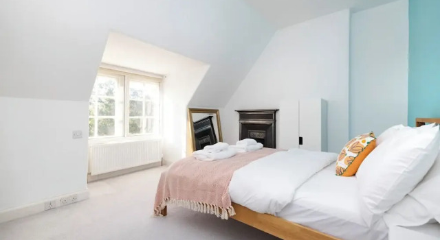 Delightful 3-bed Flat with Parking, Забронировать Апартаменты/квартира Эдинбург Midlothian, рядом с Blackford Hill