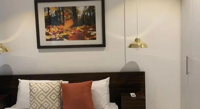 Апартаменты Golden Breeze Suites